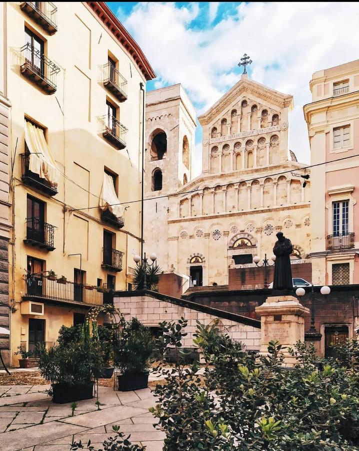 Cuore Del Centro Storico Cagliari Esterno foto